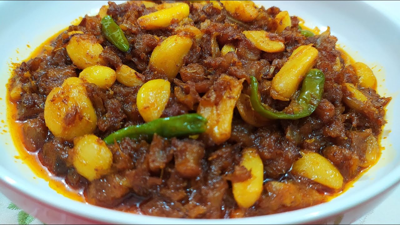 এমন লইট্টা শুটকি ভর্তা ভুনা দিয়ে নিমিষেই এক প্লেট ভাত শেষ হয়ে যাবে । Loitta Sutkir Bhorta Bhuna