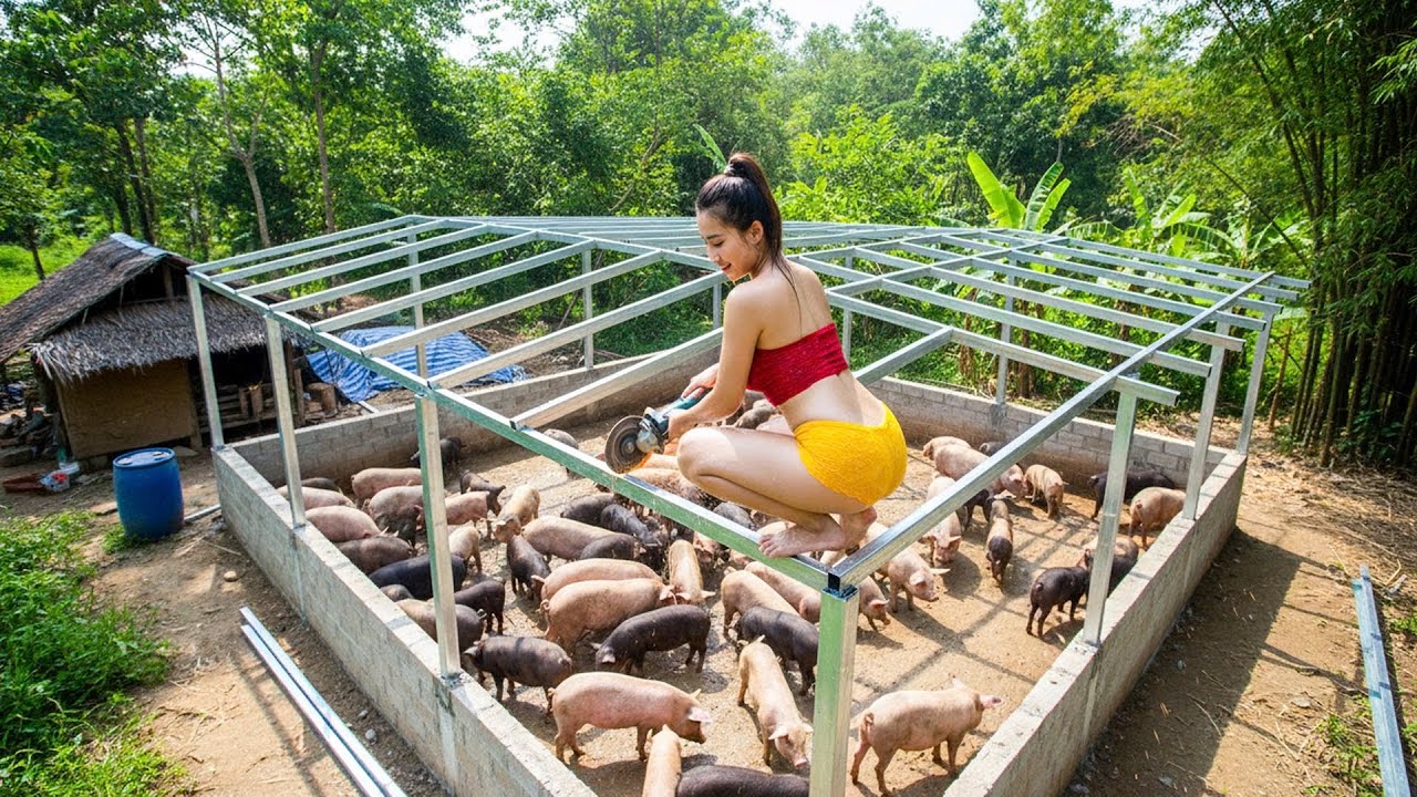 Timelapse: An Unexpected Event...A Single Mother and Her Son Complete a Brick pig Farm in 240 Days