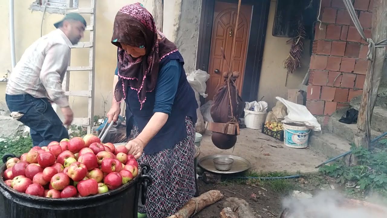 pekmez  nasıl  yapılır Elma  pekmezi🍎🍎👌👍💯💯💯