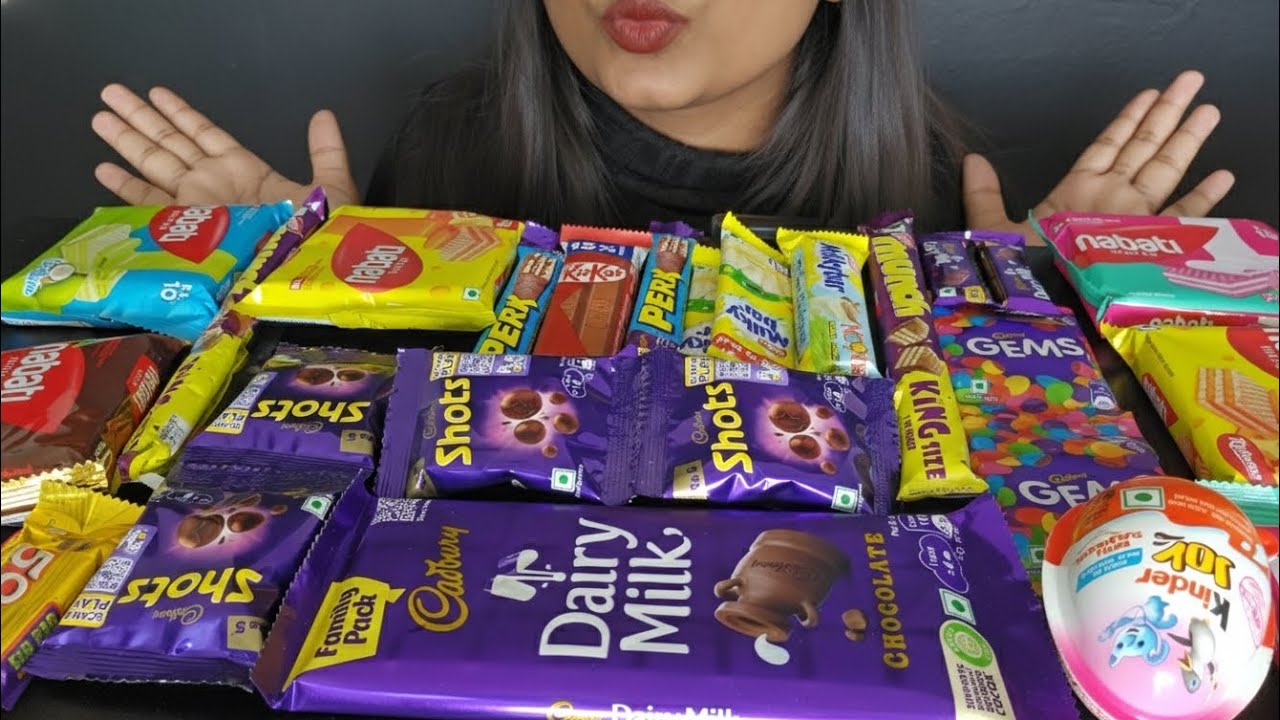 ASMR EATING LOT'S OF CHOCOLATES, GEMS , KINDER JOY | CHOCOLAT MUKBANG 