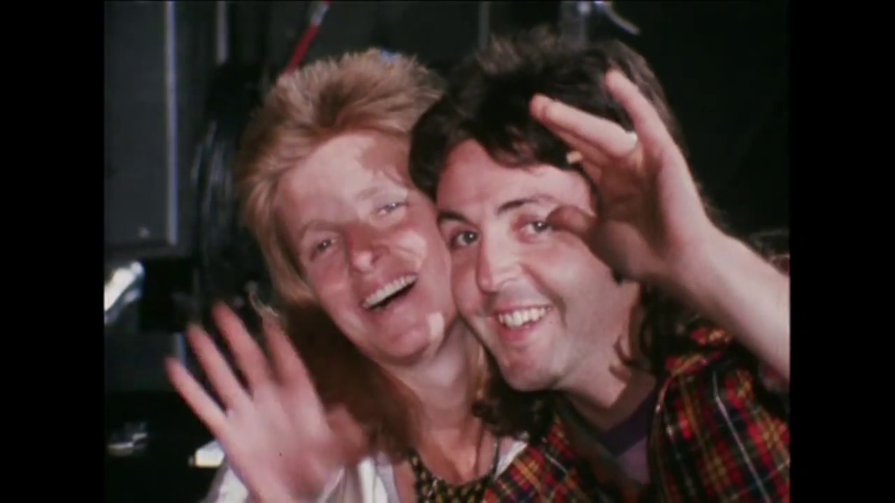 Paul McCartney & Wings - Interview In Newcastle (1973)