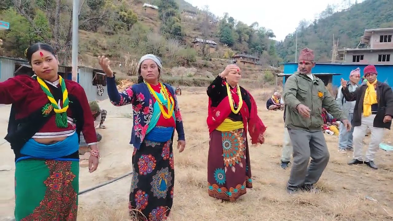  जति हेर्यो उति नै हेरिरहुँ लाग्ने || Paiseru Dance Rukum, Chunbang || पैसेरू नाच चुन्बाङ, गैरीगाउँ 