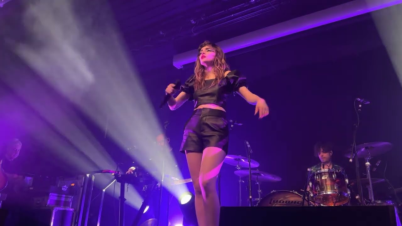 Chvrches (Live) - Good Girls (Dundee, Scotland - Fat Sams) (6/12/2023)