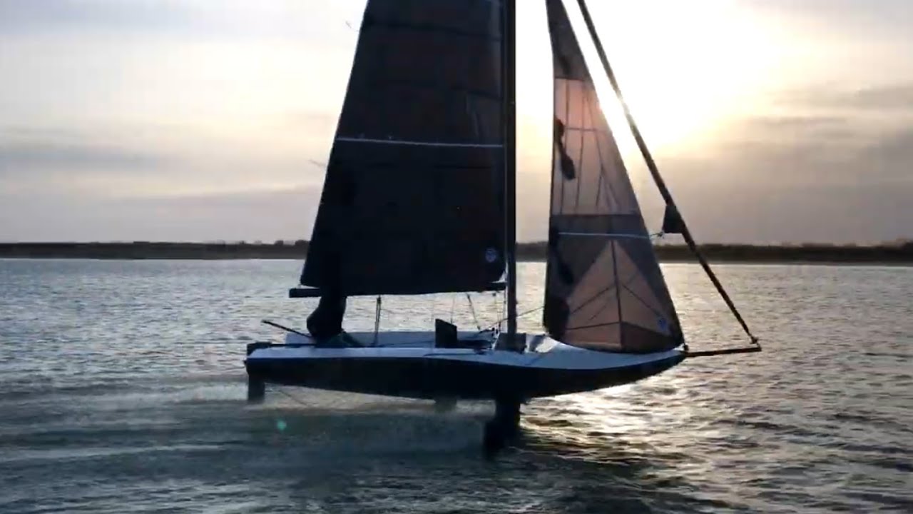 GERYS 4.7  - Foiler ultra-light!