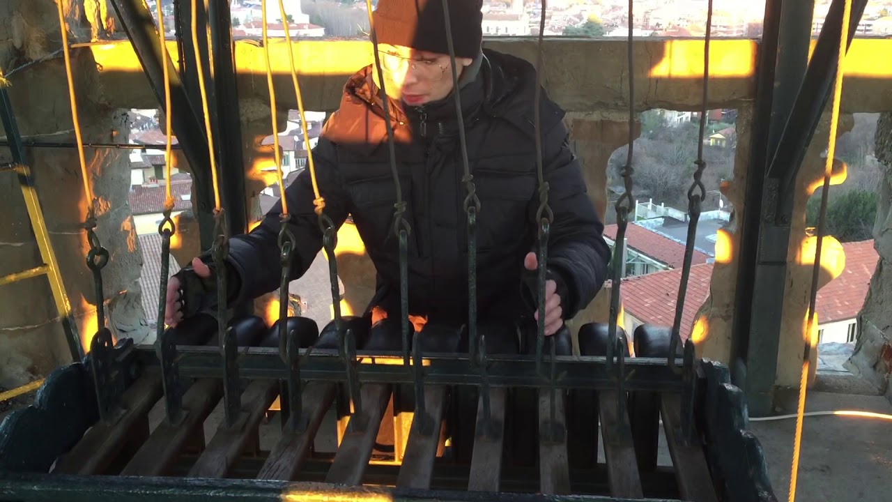 Le campane di Bergamo loc. Borgo Pignolo - Sonata Serale