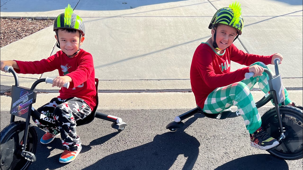 Maximum Fun with Razor Riprider 360 Lightshow Trikes!