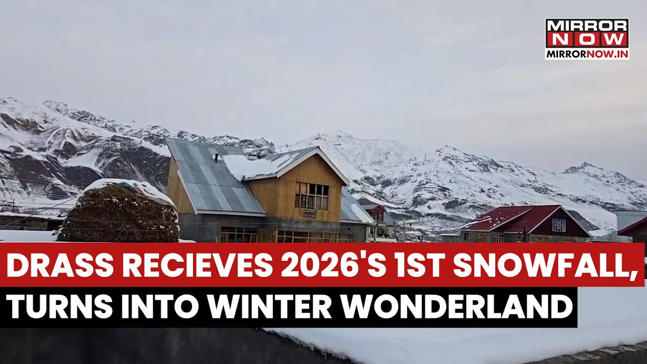 Ladakh: Kargil&rsquo;s Drass Receives Year's First Snowfall, Turns Into Winter Wonderland | Watch
