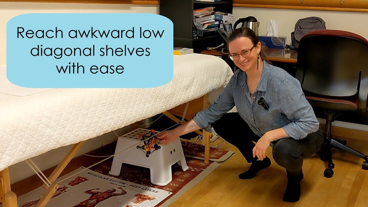 Reach Awkward Low Shelves with Alexander Technique