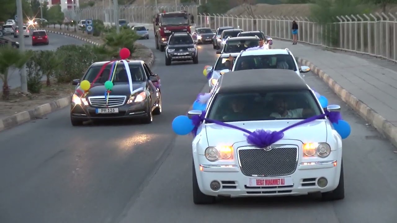 FİLİZ AKDAĞ OĞULLARI (MUHAMMED VE BERAT)