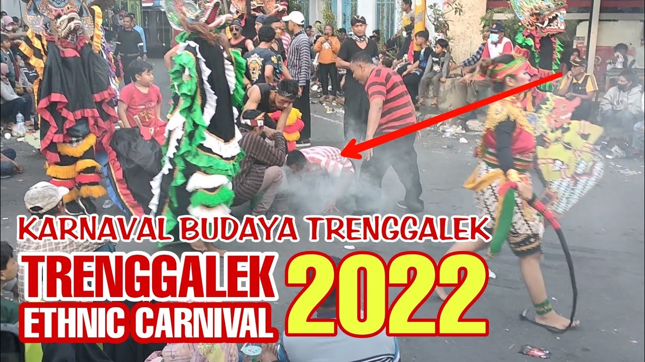Karnaval Budaya Trenggalek 2022 | Makan Bara Api