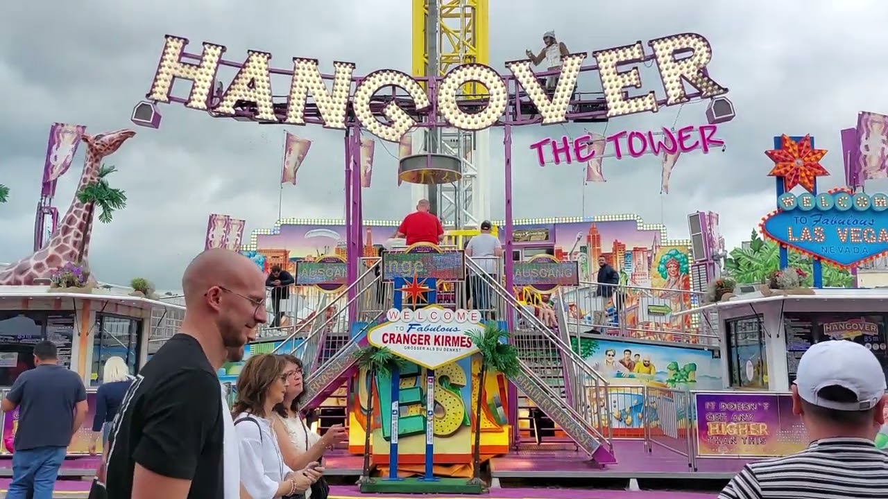 Hangover the tower (Schneider) @ Cranger Kirmes Herne (DE) 2024 #freefalltower #kirmes #cranger