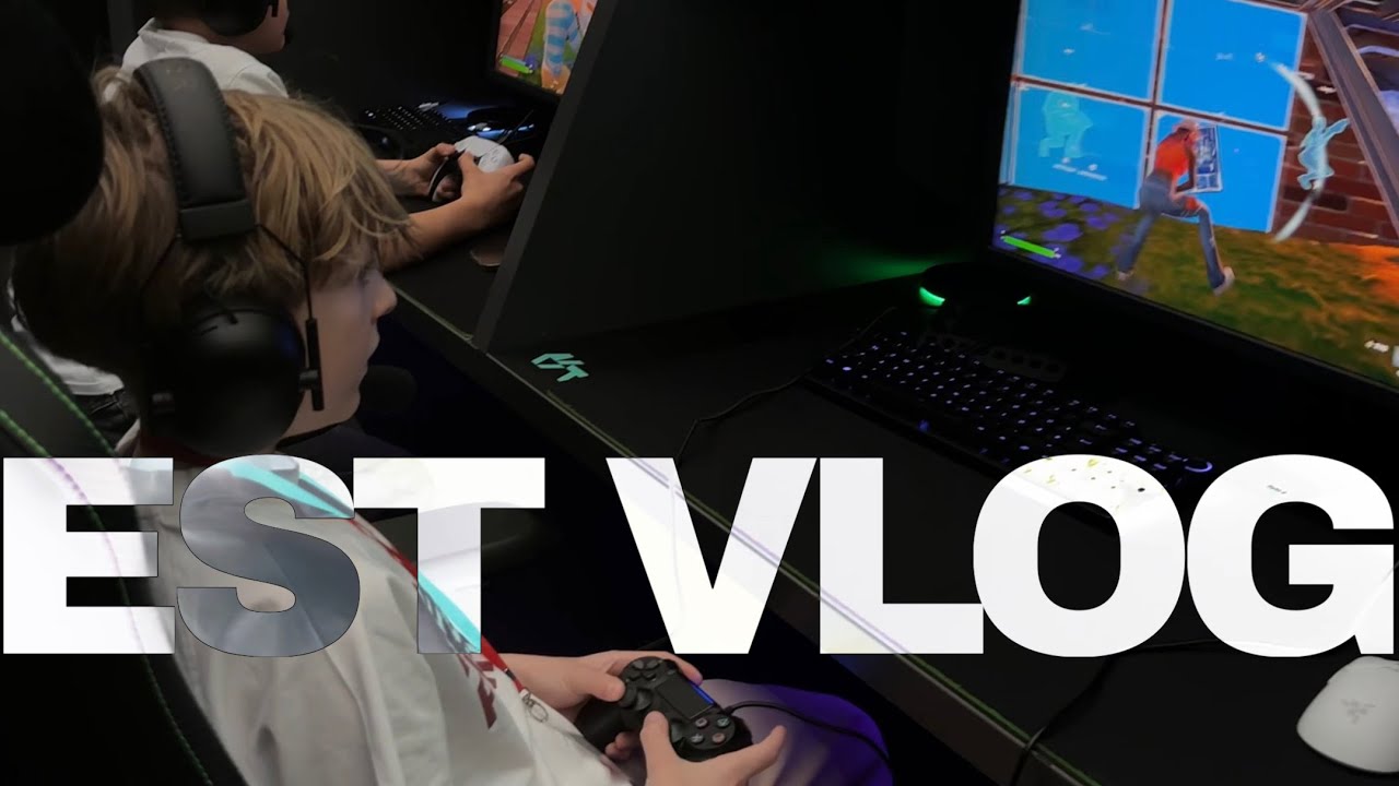 EST FORTNITE HOLIDAYCAMP VLOG!😍 Vlog Dynx