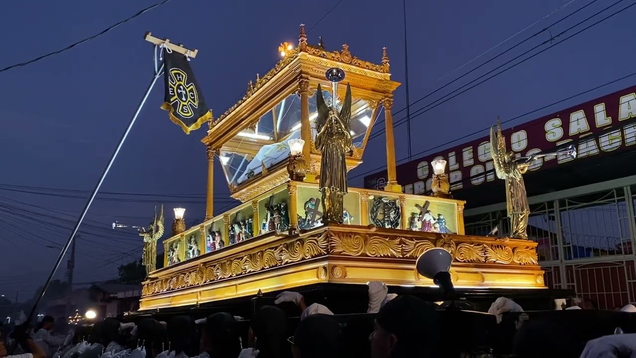 El amanecer del sábado de Gloria. Marcha Fúnebre Réquiem. Santo Entierro de Sonsonate 2025. [SV]