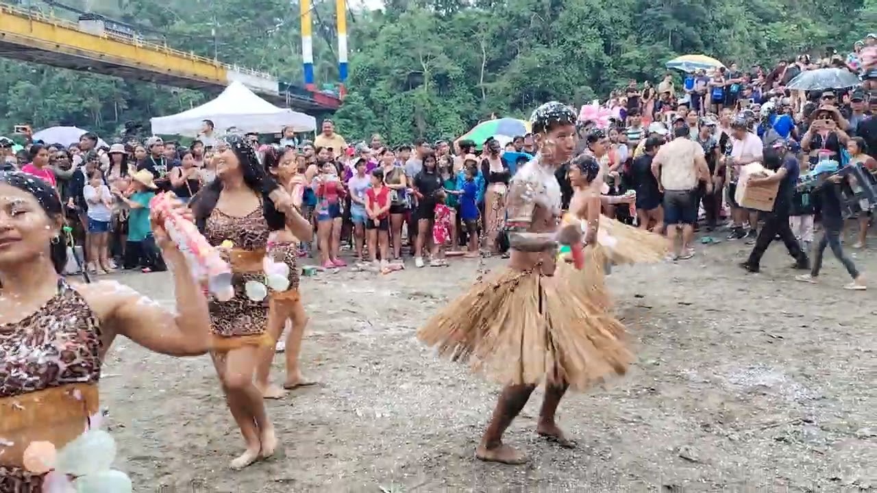 Carnaval de Puerto Napo, danza de la comunidad Balsayacu