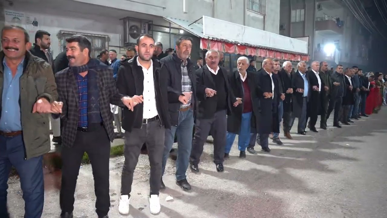 01  Berwari Aşireti Mersin Başak Ailesi Mizgin & Zeynel Kına