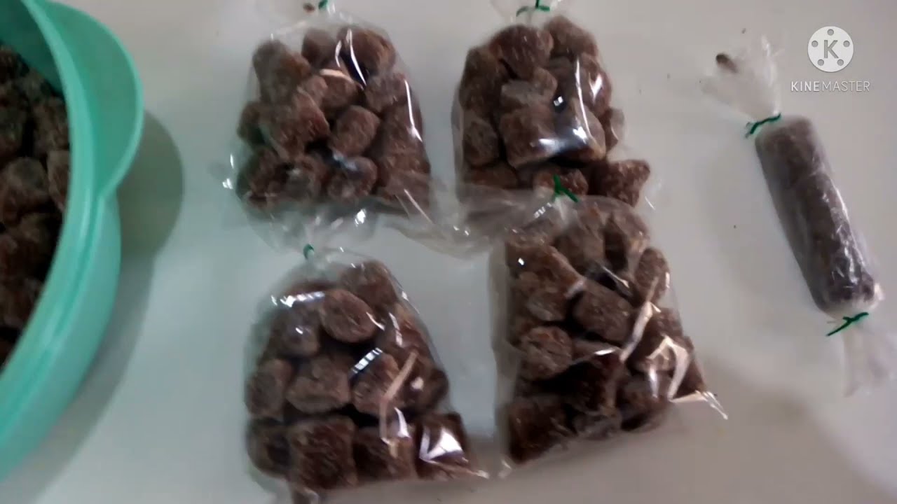 FABRICAÇÃO DE UM DOCE CHAMADO NEGO BOM parte 2/3