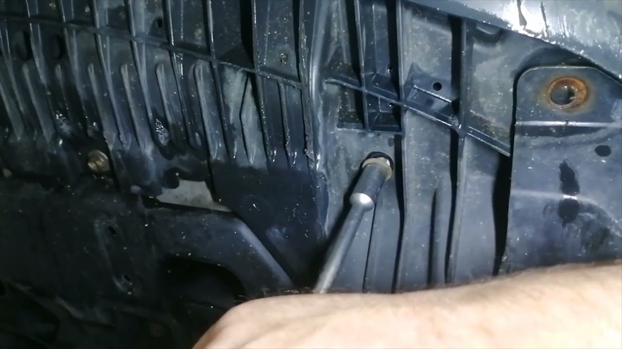 Toyota Auris How to Remove Headlight