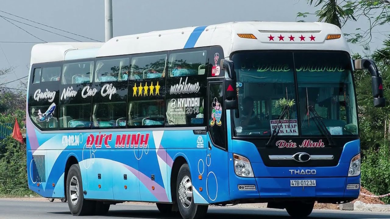 Vietnam coach buses p1
