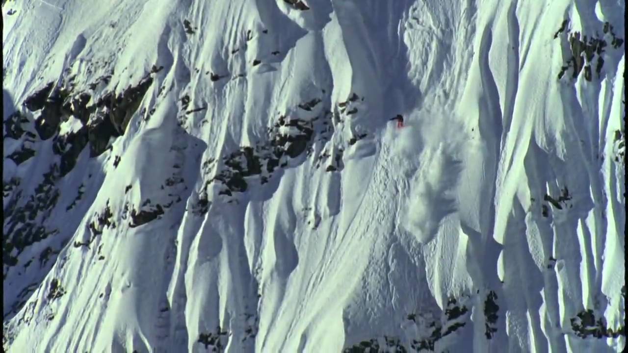 NOMADS#3: Extreme skiing in les Marecottes