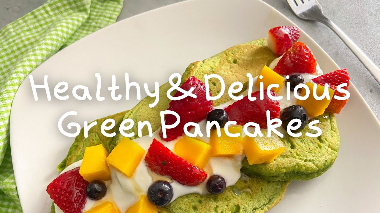 Healthy and Delicious Green Pancakes (No Artificial Coloring)