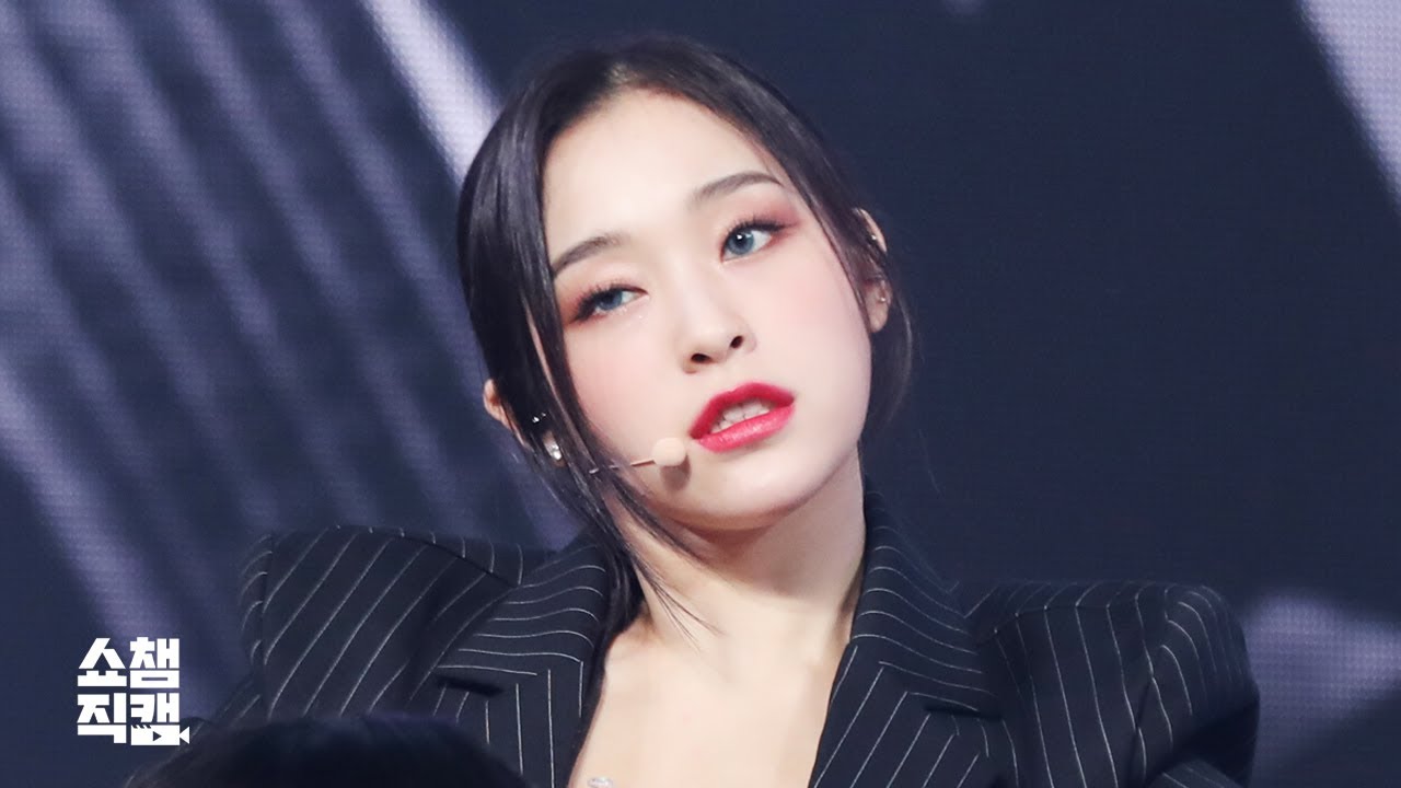 [쇼챔직캠 4K] 드림캐쳐 가현 - Black or White (DREAMCATCHER GAHYEON - Black or White) l #쇼챔피언 l EP.347