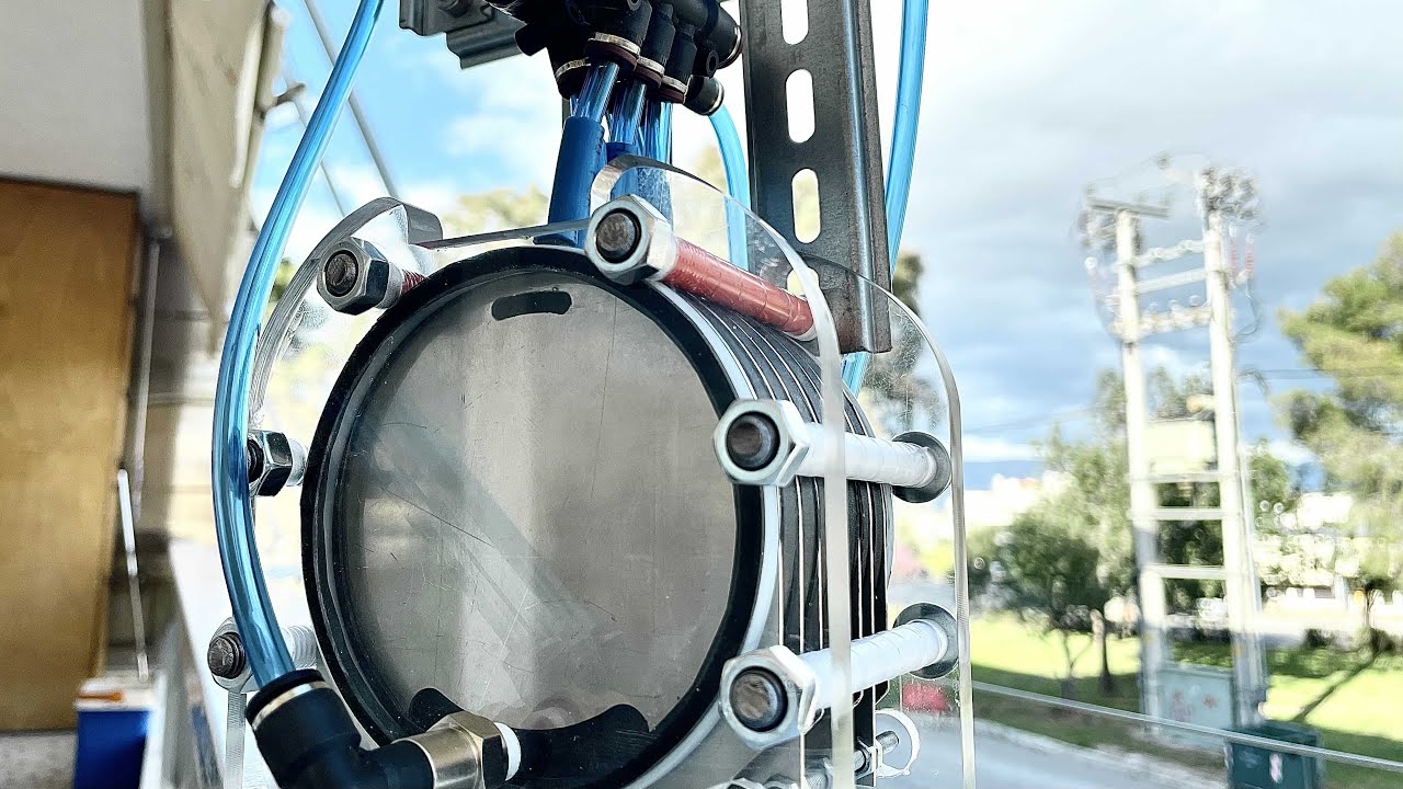 Simple and cheap to make. Pure hydrogen - Pure oxygen. HHO Hydrogen Generator. Electrolysis