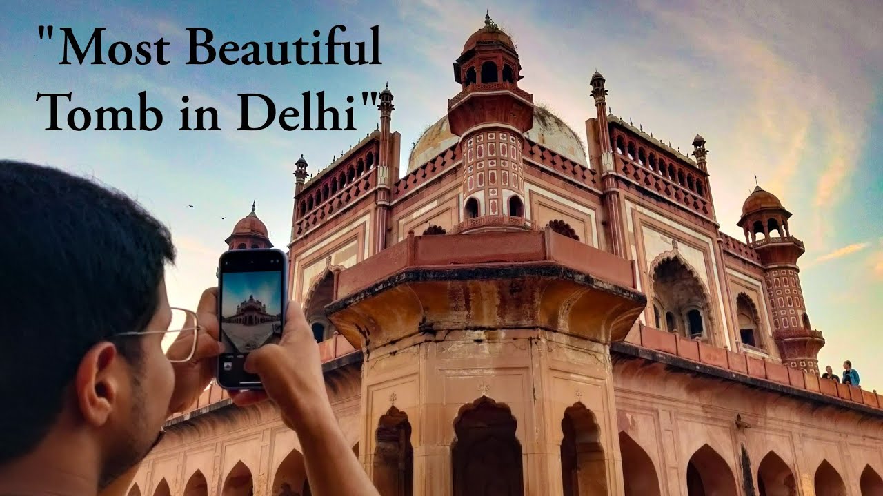 Tomb of Safdarjung, Safdarjung ka maqbara, Prime Minister of the late Mughal Empire, built in 1754