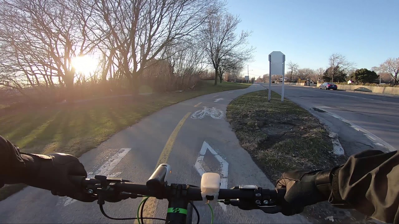 Montreal Spring 2018 bicycle ride: Jacques Cartier Bridge, Old Port, Lachine Canal [Extended]