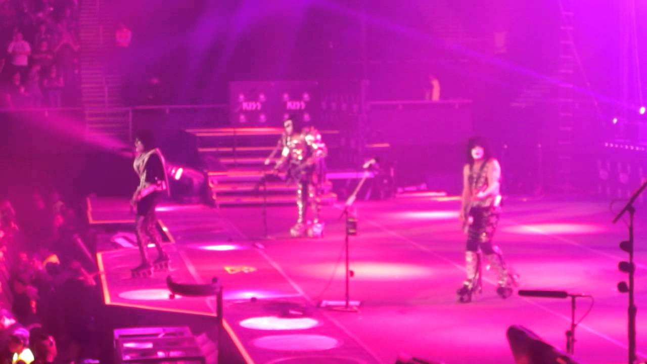 KISS LA BAMBA MONSTER TOUR ARENA MONTERREY 2012