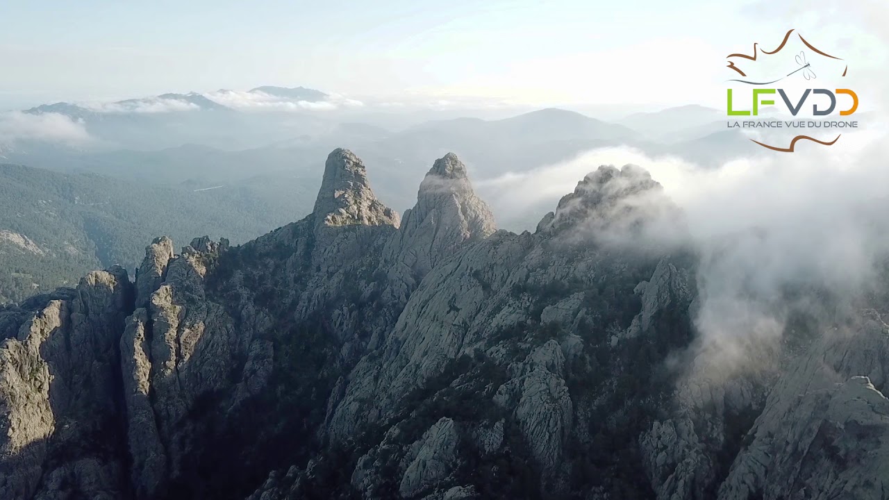 Aiguilles de Bavella en Corse, une vidéo drone LFVDD