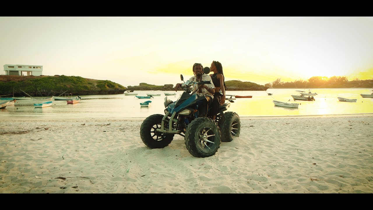 Iddi Singer-Crazy Ft. @officialadasa  (Official Music Video)