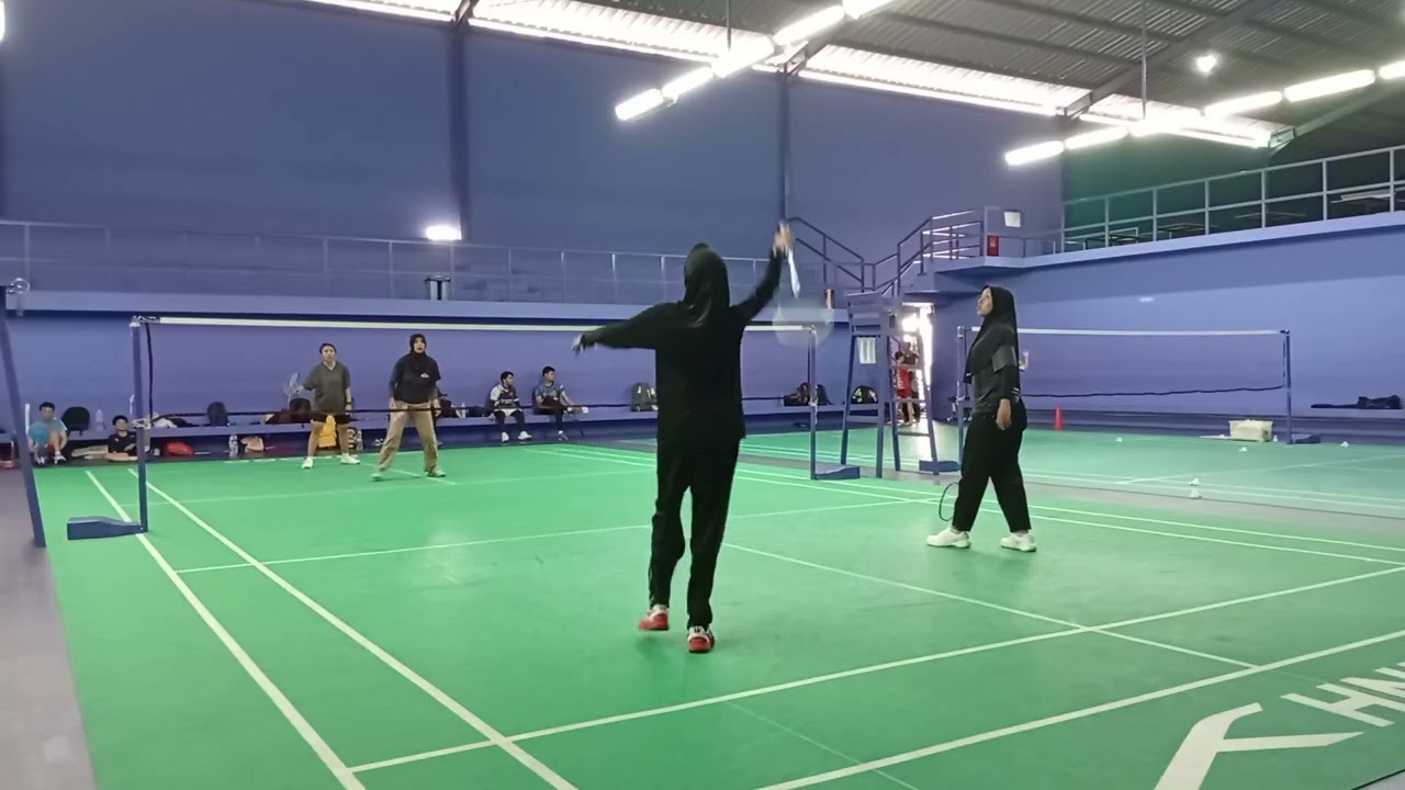 Badminton Women's Doubles Fun Match | FITRI / VICA VS RANI / LISA – Racket Rockers Malang