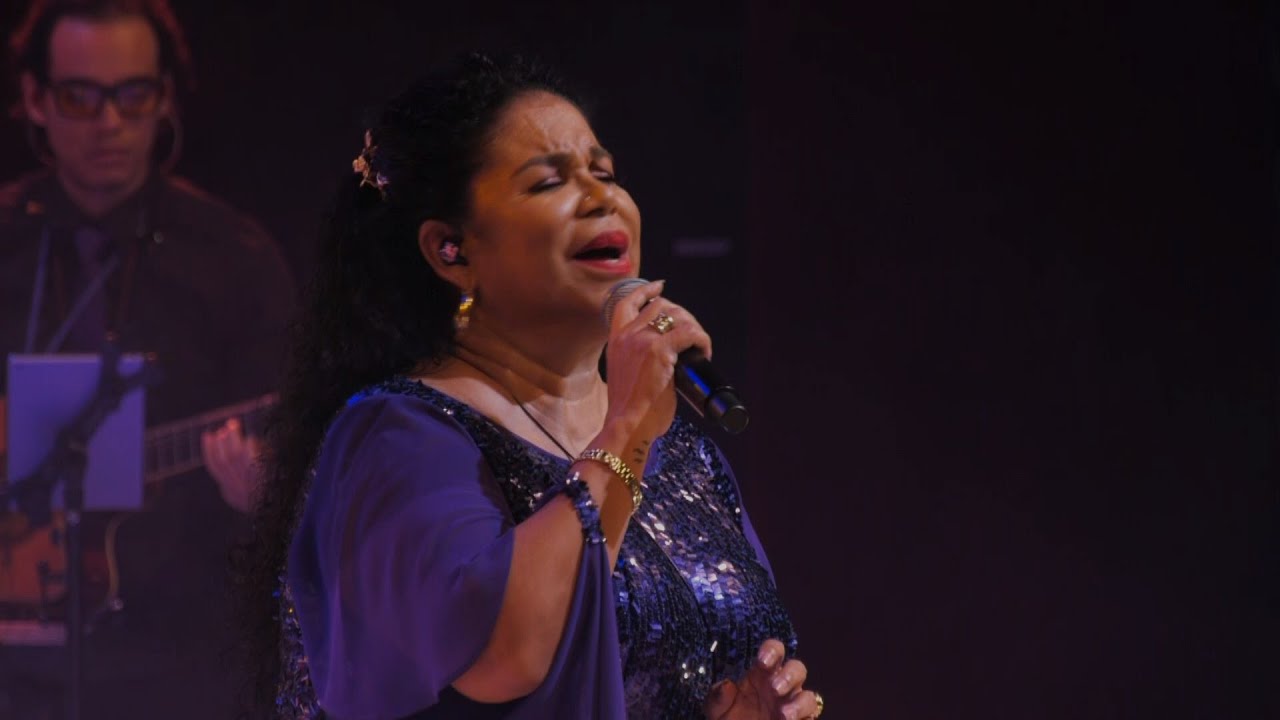Eva Ayllón - María Landó (Live)