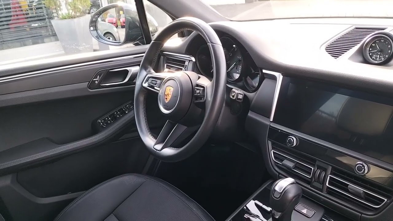Macan Video