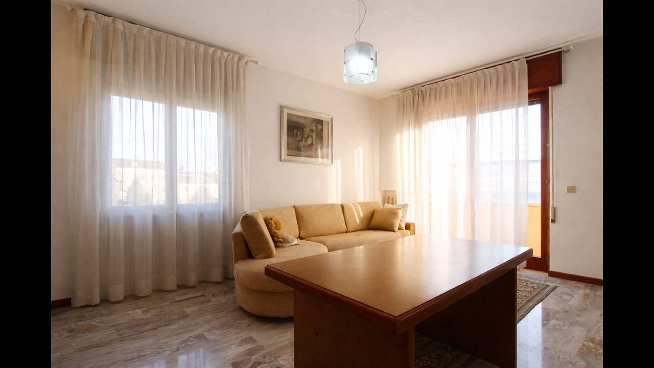 MONTICELLO CONTE OTTO - Appartamento tricamere con taverna collegata, garage e orto