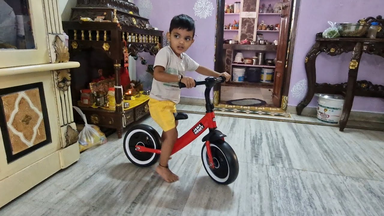 Balance cycle unboxing and fitting 🚲 
