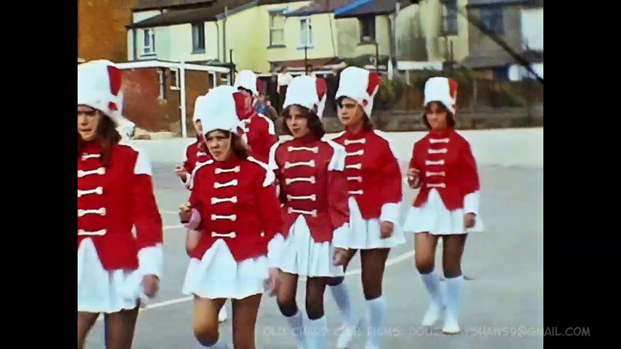 old chard cine film. Girls marching from Furnham Rd to Manor court in the 1970's