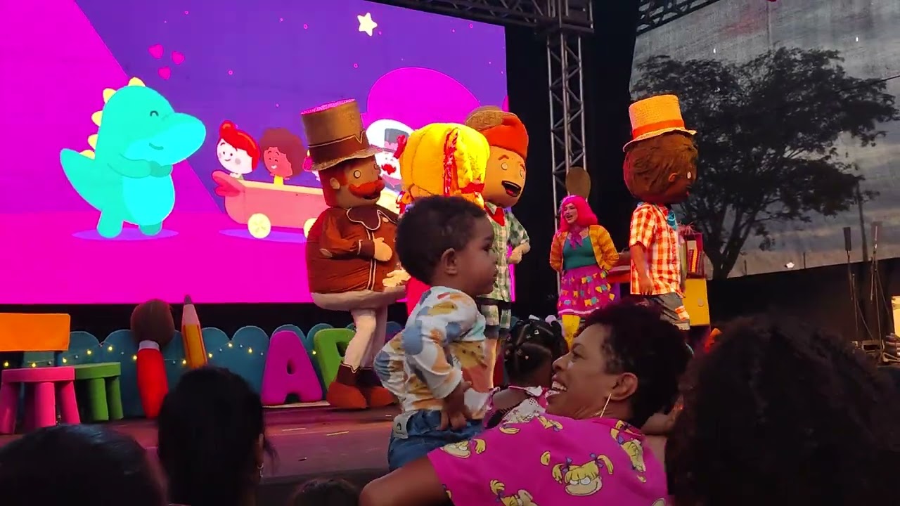 Isabella no show do Mundo Bita ....