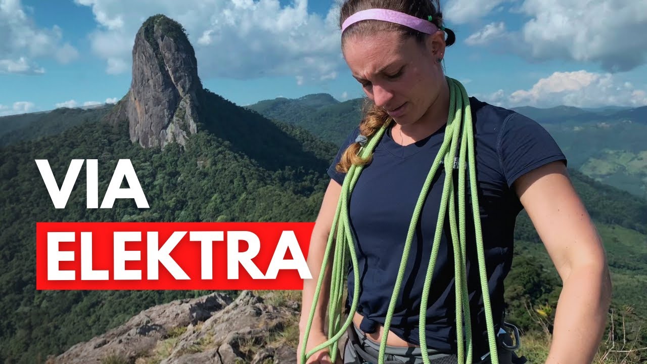 VISTA ABSURDA PARA A PEDRA DO BAÚ | Via Elektra - Ana Chata | Escalada Tradicional
