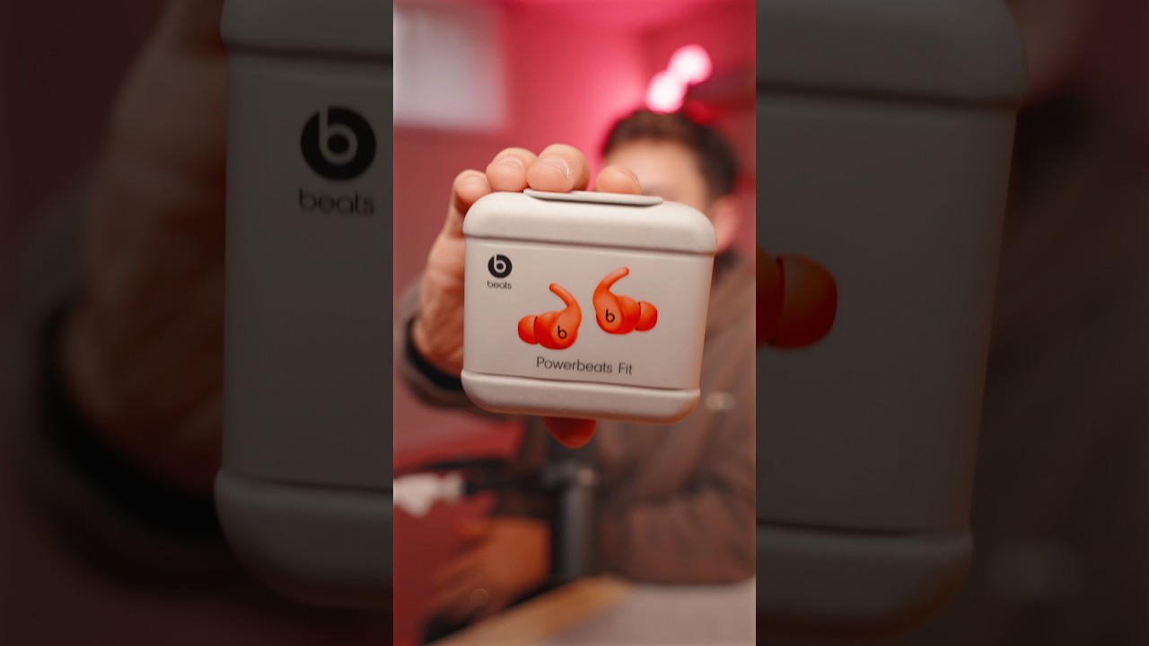 Распаковываем новые беспроводные наушники Beats Powerbeats Fit в оранжевом цвете! 🍊
