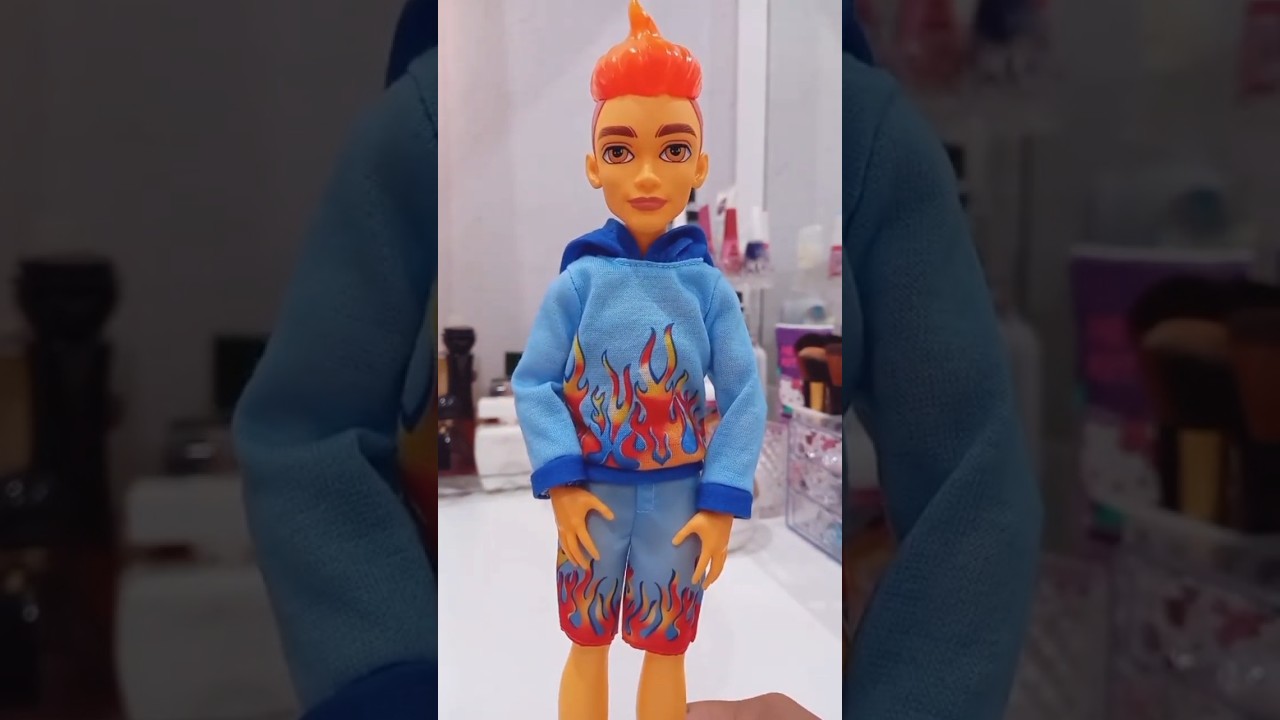 unboxing do Heath Burns g3 monster high 