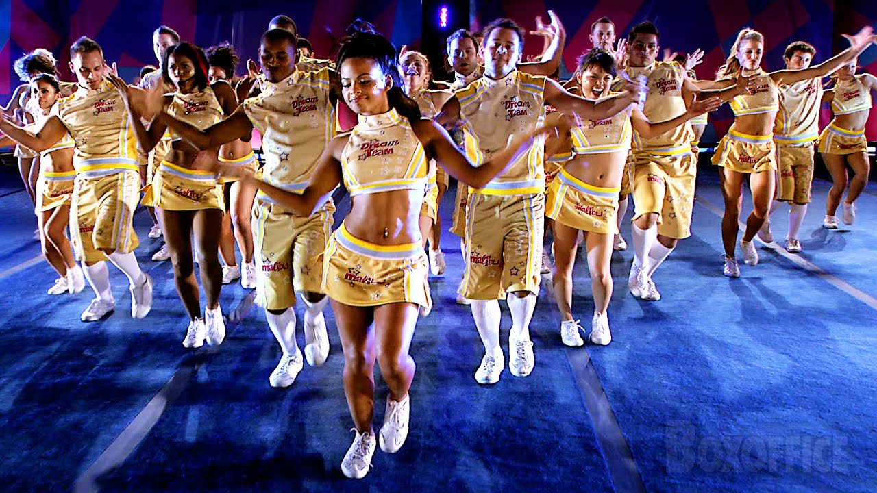 La danse du championnat All Stars | American Girls 5: Que la meilleure gagne! | Extrait VF