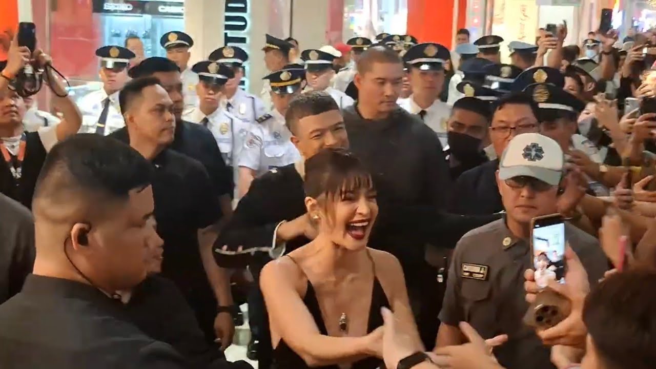 Anne Curtis, Catriona Gray & Cup of Joe @ The Loved One Premiere Night at SM Megamall