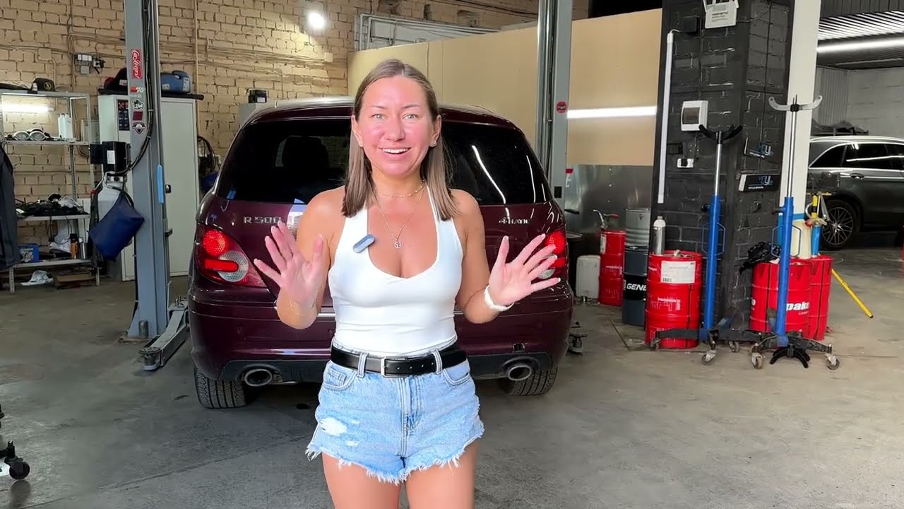 Mercedes R500 с мотором 5.5 л - сделали звук выхлопа басистым и установили декоративные насадками