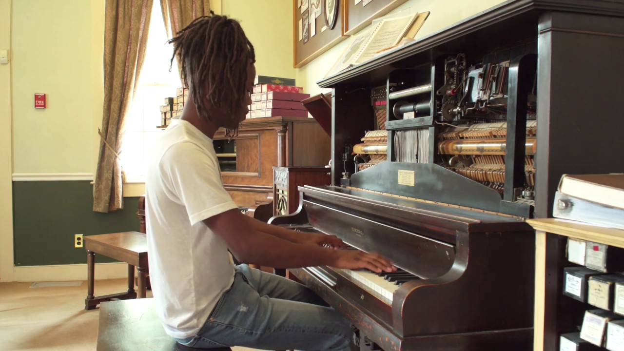 Royce Martin performs 