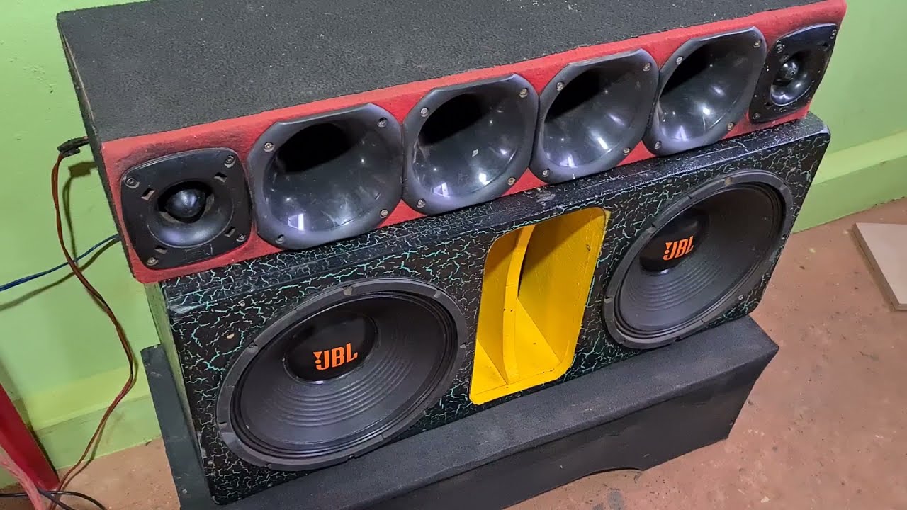 SOM AUTOMOTIVO FONTE CHAVEADA