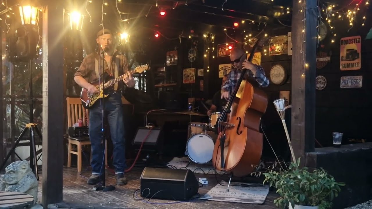 Proper Swingin' Jump Blues! from Midnight Cannonball Live! (15/9/23) #jumpblues #swingblues #blues