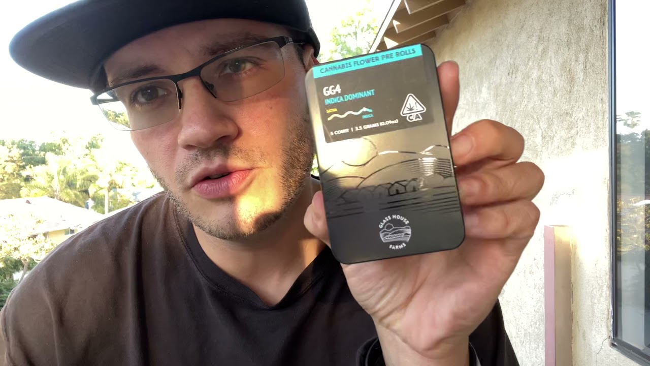 Glasshouse Farms Joint Pack Review Featuring The GG4 Strain