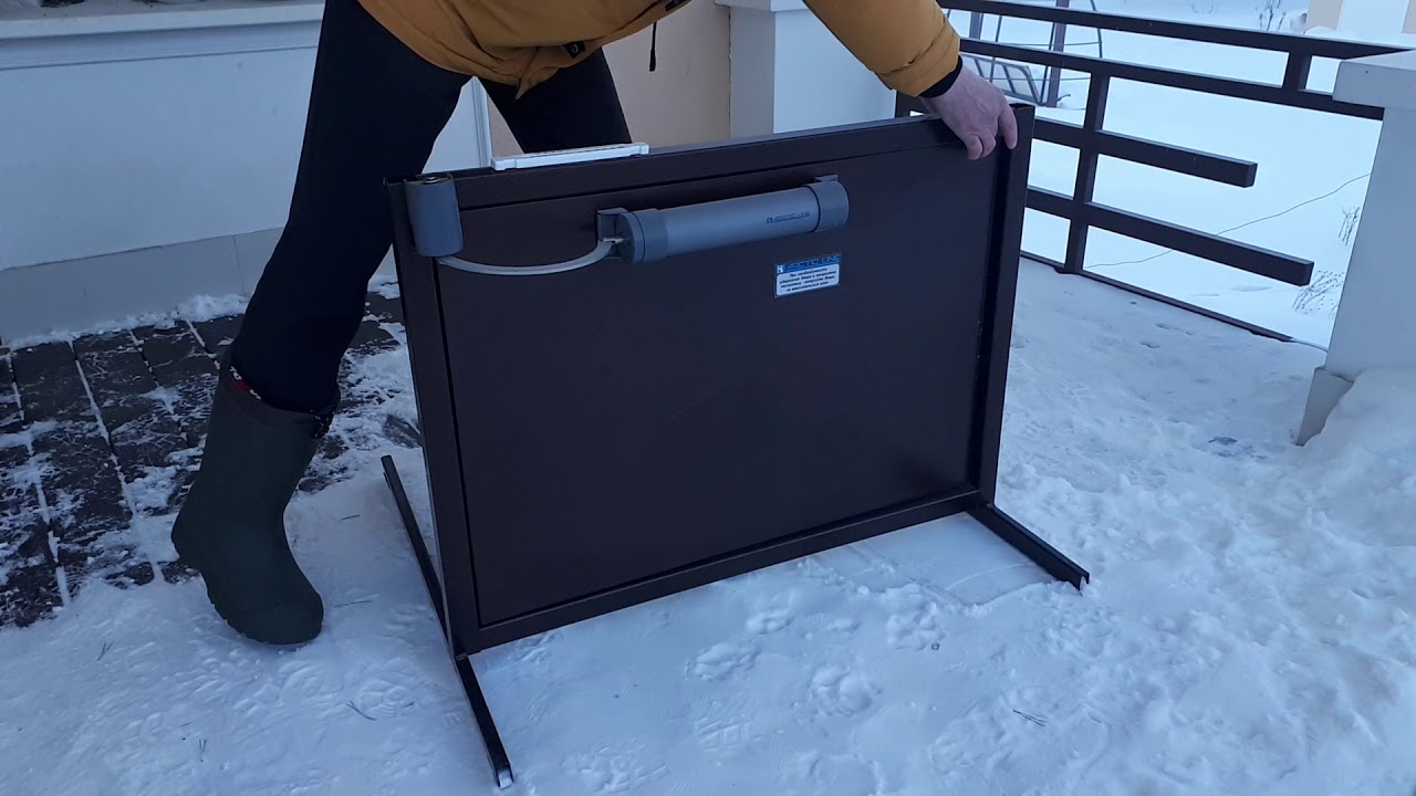 Доводчик Arctic line. Тест на температуре -40