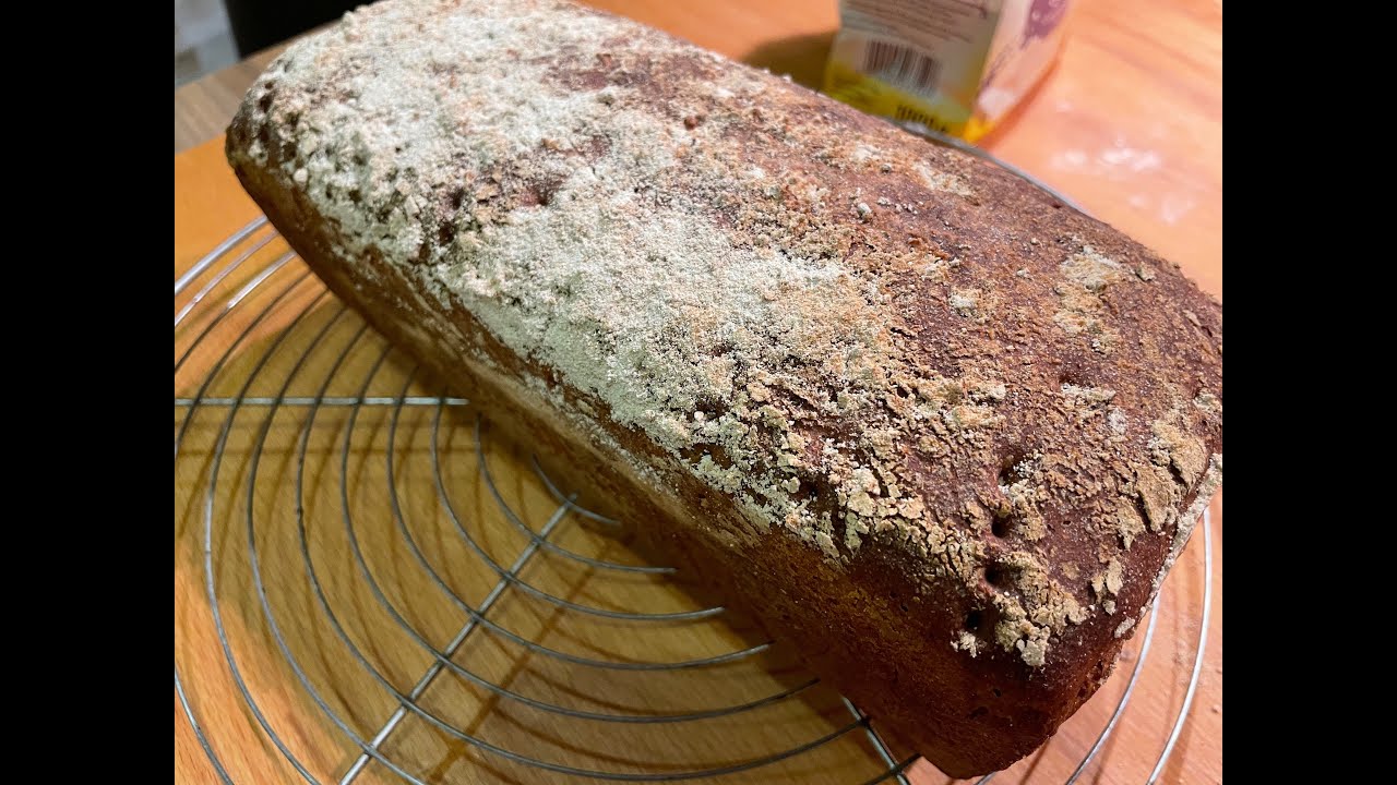 reines Roggenbrot mit Sauerteig nach Detmolder Zweistufenführung